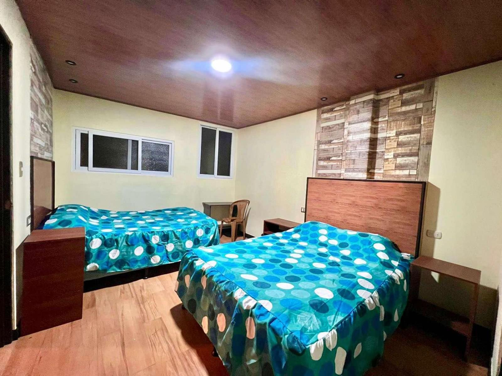 C&M Exclusive Private Rooms Quetzaltenango Exteriör bild
